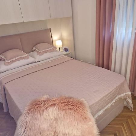 Apartment Pupila Солин Екстериор снимка