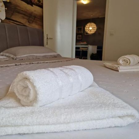 Apartment Pupila Солин Екстериор снимка
