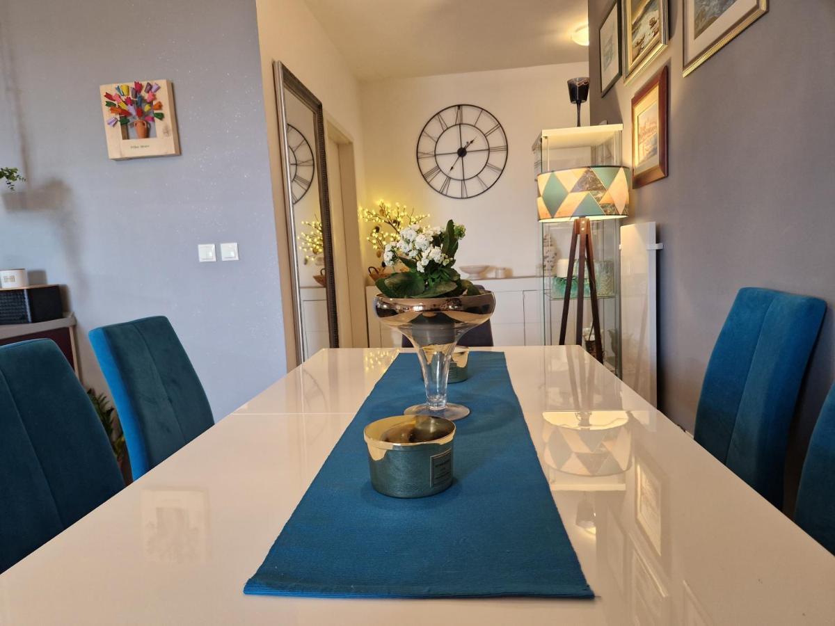 Apartment Pupila Солин Екстериор снимка