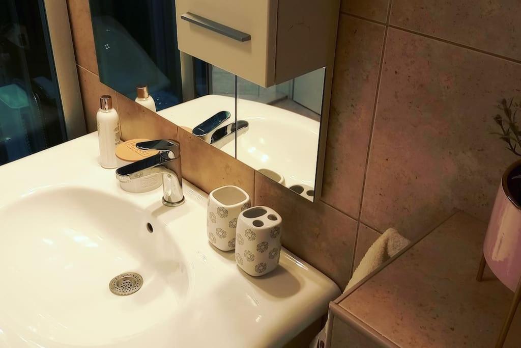 Apartment Pupila Солин Екстериор снимка