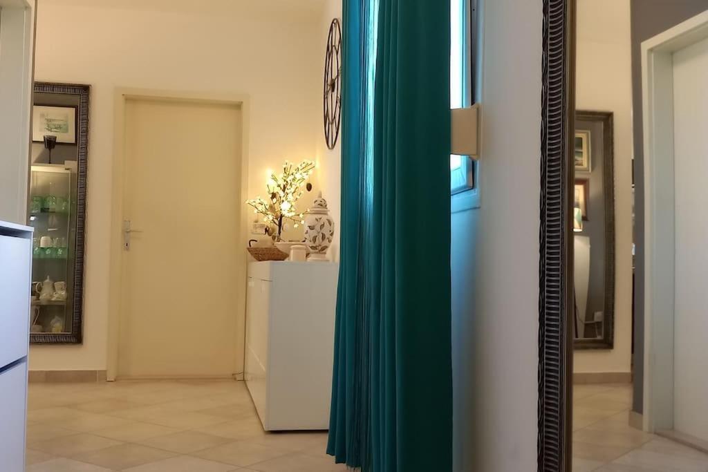 Apartment Pupila Солин Екстериор снимка
