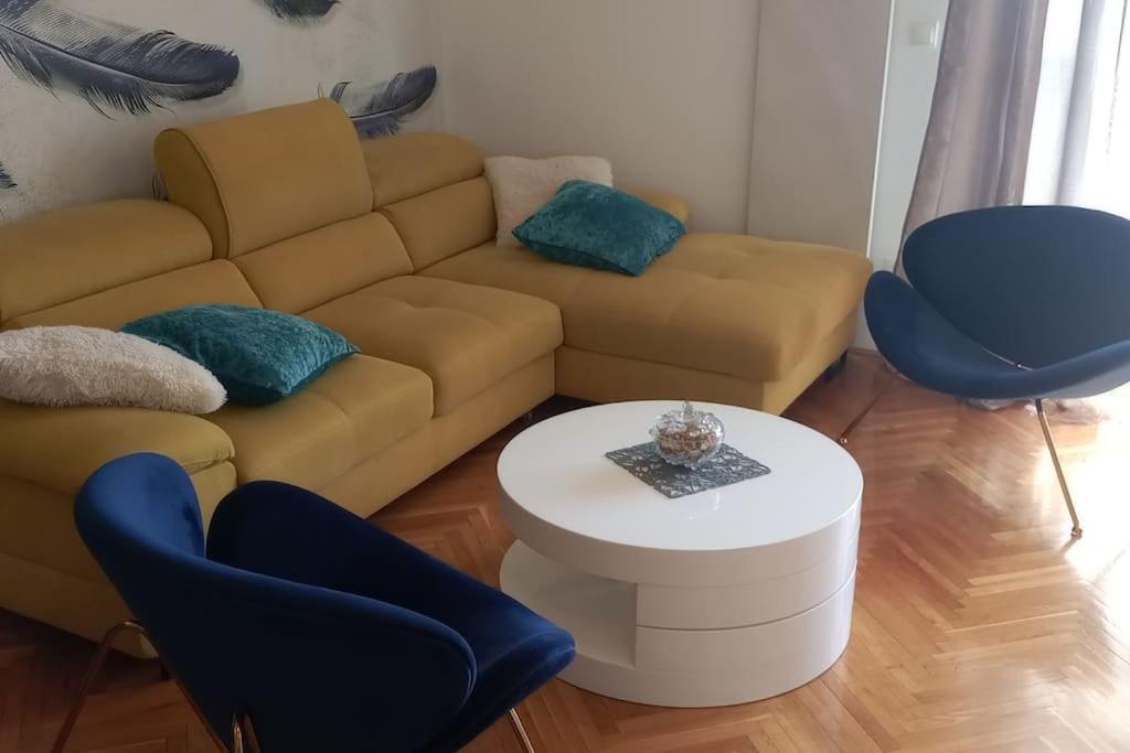 Apartment Pupila Солин Екстериор снимка